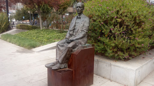 Monumento a Manuel de Falla