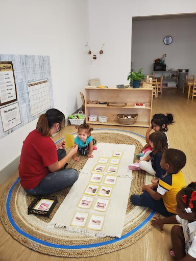 Discover New Horizons Montessori