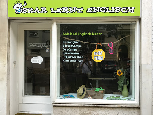 Oskar lernt Englisch - Frühenglisch, SprachCamps & Sprachreisen für Kinder