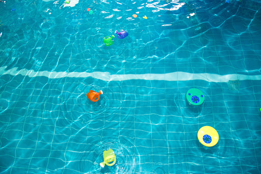 kleine SEELÖWEN - DIE Schwimmschule für Babyschwimmen & Seepferdchen in Berlin (Ferienkurse)