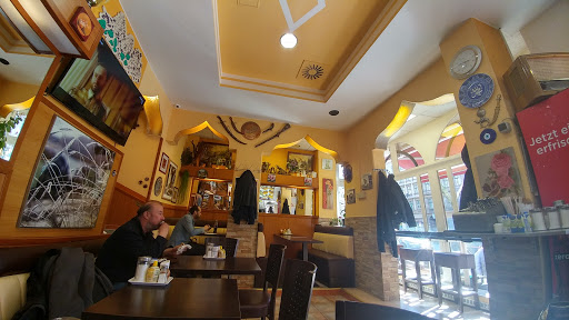 Leylak Bistro Cafe