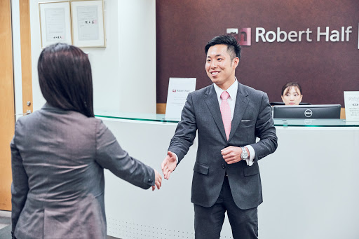 Robert Half® Tokyo Recruitment Agency