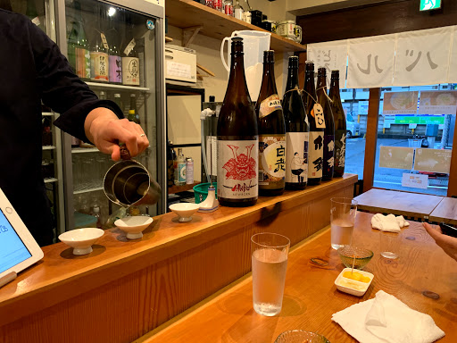 西新宿 日本酒バル どろん - Sake Bar Doron