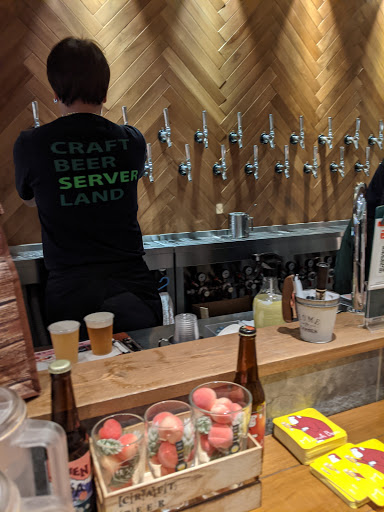Craft Beer Server Land 赤坂見附店