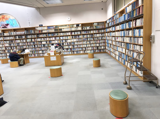 中野区立中央図書館