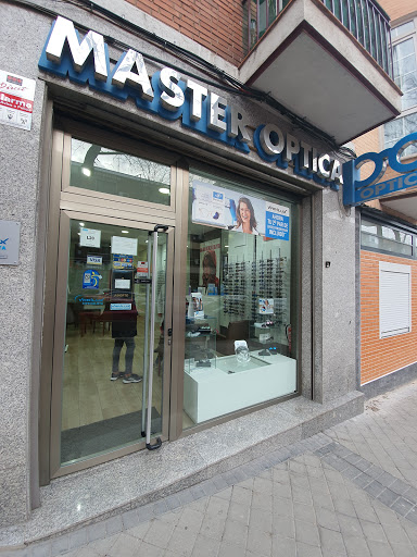 Master óptica en Pueblo Nuevo, Madrid
