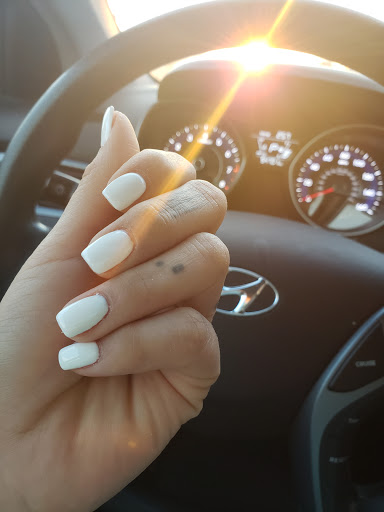MIDWAY NAILS & SPA