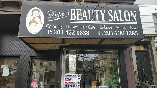 Lupe Beauty Salon Unisex