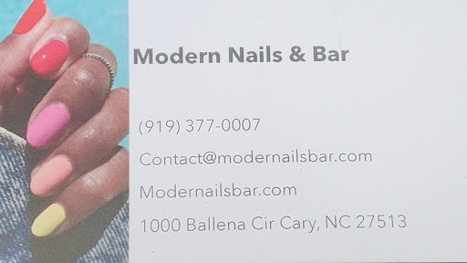 Modern nails & bar