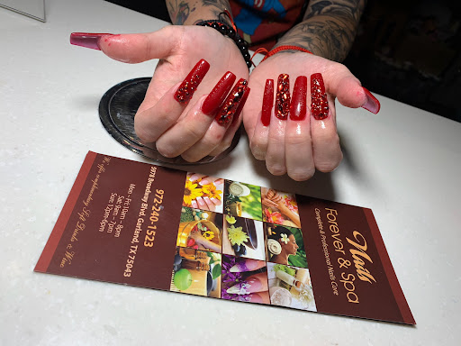 Nails Forever & Spa