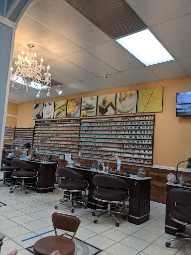 Tammy's Nails Spa Memphis ( $5 Off Combo )