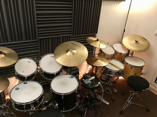 Drum lessons / Schlagzeugunterricht Berlin Derek Scherzer