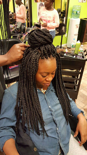 Mame Diarra B African hair braiding