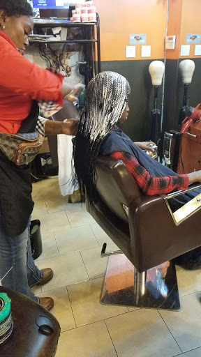 Laura African Hair Braiding