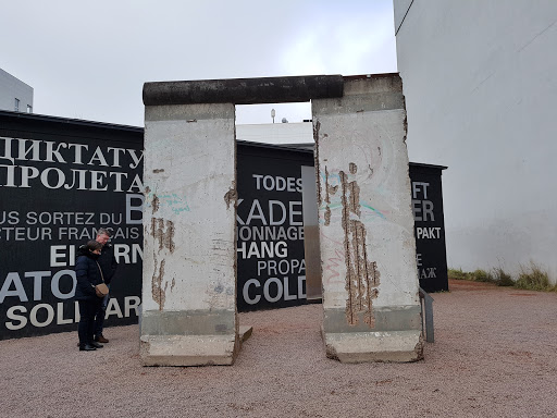 Berlin Wall Black Box
