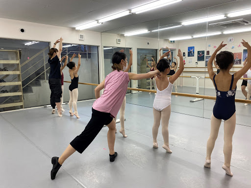 Aya Ballet School