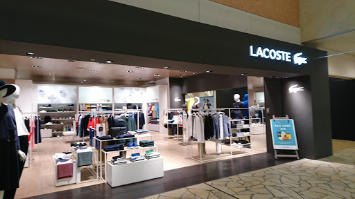 LACOSTE アクアシティお台場店
