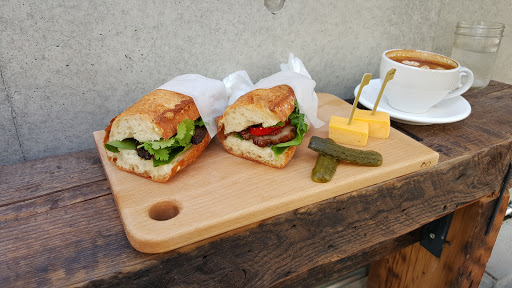CAMELBACK sandwich&espresso
