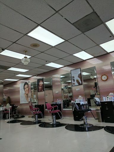 Seema Beauty Salon