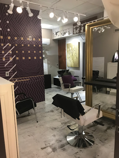 Truth & Beauty Salon Suites
