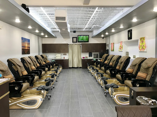Midtown Nails and Spa