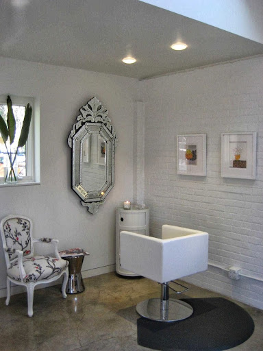Salon at La Riviere