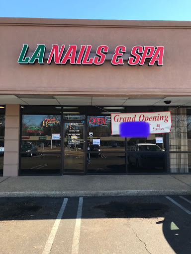 LA Nails & Spa