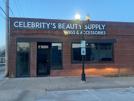 Celebrity“s Beauty Supply Wigs & Accessories