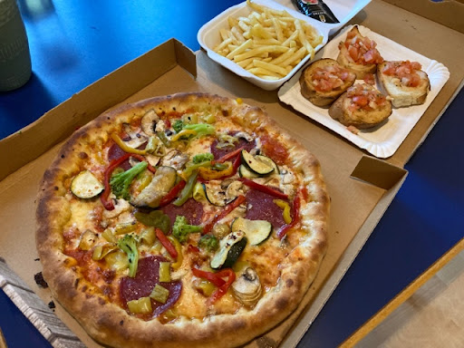 Mamma Mia Pizza Sprengelkiez - Bringdienst - Pizza - Burger - Restaurant - Berlin