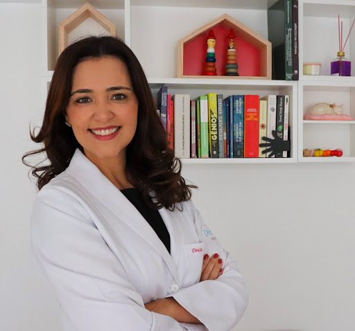 Pediatra Dra. Denise Lellis