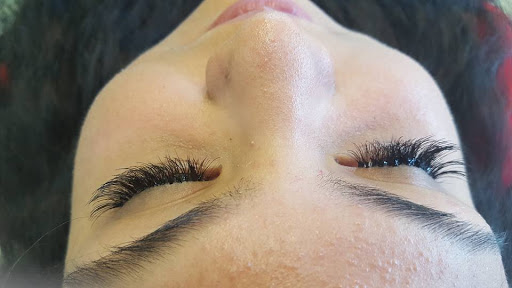 Kriti Eyebrows - Threading/Henna/Waxing/Facial