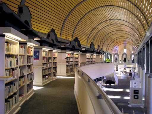 Humboldt-Bibliothek