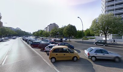 Parkplatz Otto-Suhr-Allee 16
