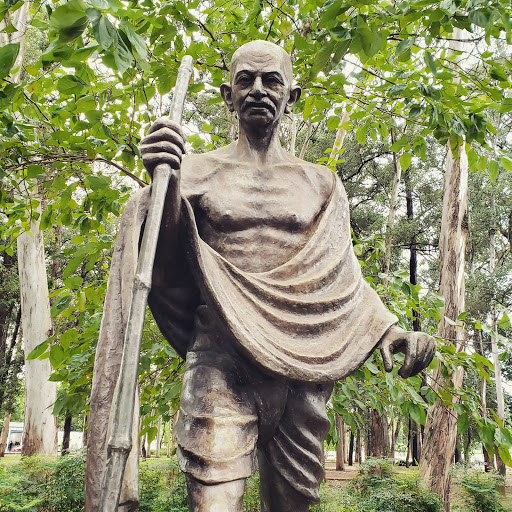 Escultura Mahatma Gandhi