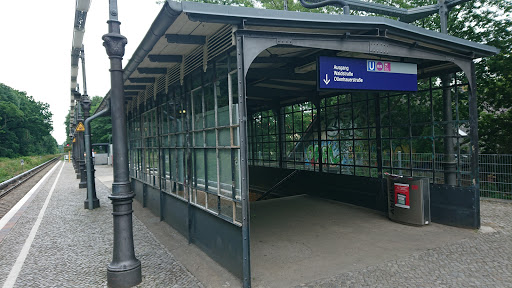 S-Bahnhof Karl-Bonhoeffer-Nervenklinik