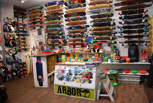 Lassrollen Lonbgboard und Skateboard Shop Berlin