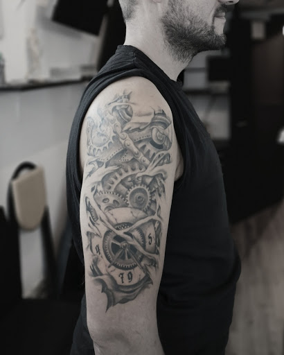 Tattoo Studio Simple-Tomm