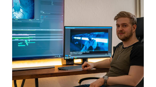 Michael Kablitz - Editor & Cutter | Motion Designer | Camera Operator