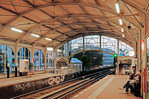 U Görlitzer Bahnhof