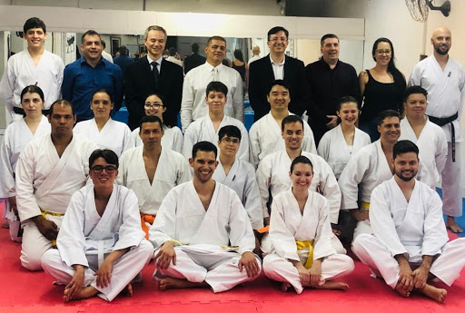 Academia Dinâmica de Karatê Shotokan e Treino Funcional