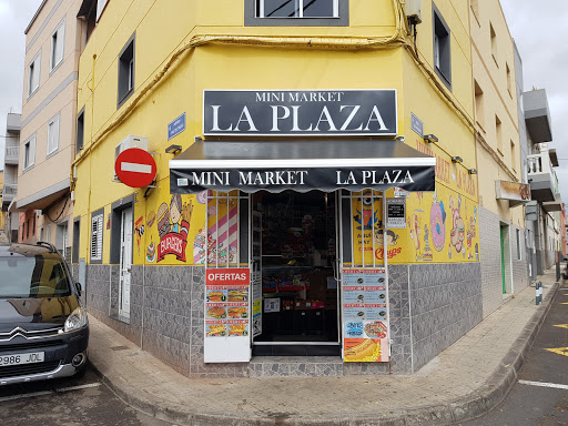 Minimarket hamburguesería La Plaza