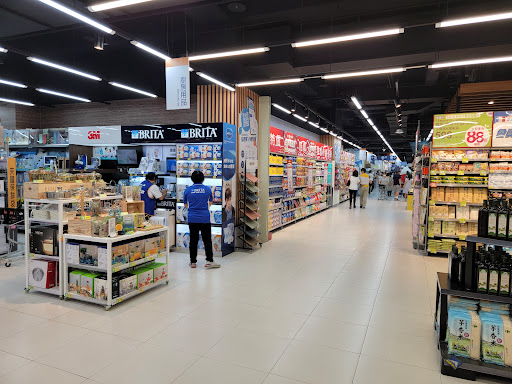 家樂福青埔店 Carrefour Qing Pu Store