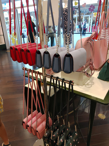 kate spade Gloria outlet store