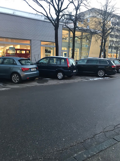 VW FS Rent-a-Car - Audi Hochstraße (München)