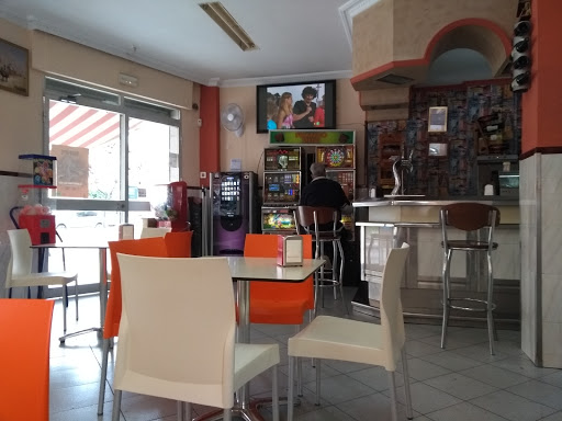 Bar Cafetería La Marea - Restaurante en Málaga
