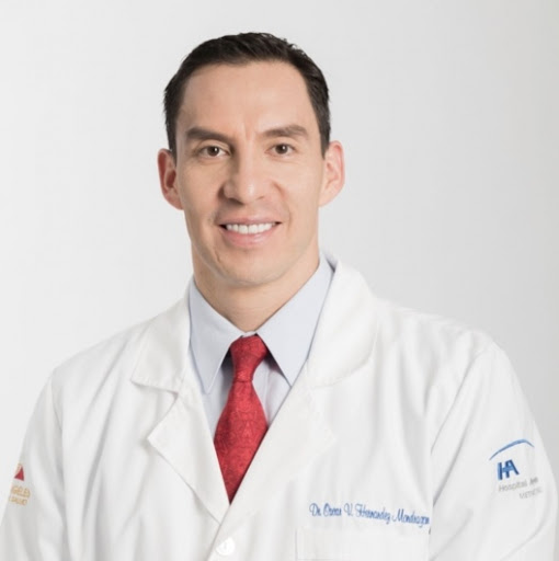 Dr. Oscar Victor Hernandez Mondragon, Gastroenterólogo