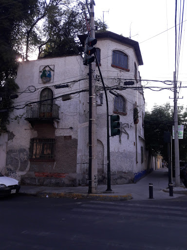 Casa Autora "Toque De Bandera"