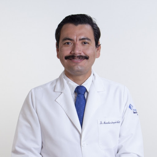 Dr. Marcelino Jarquín Vásquez, Nefrólogo