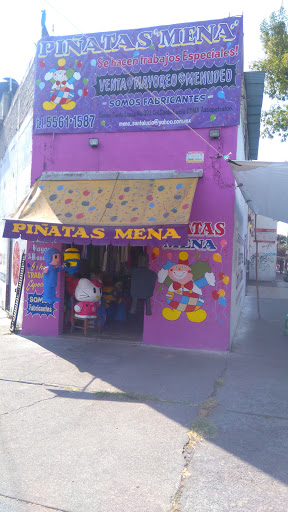 Piñatas Mena Santa Lucia 303