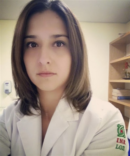 Dra. Tania Inés Nava Bringas, Especialista en Rehabilitación y Medicina Física